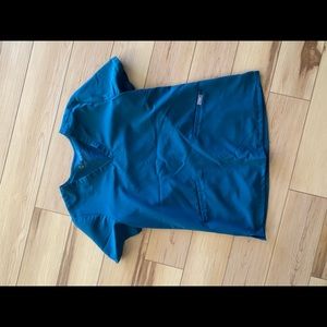 FIGS casma scrub top